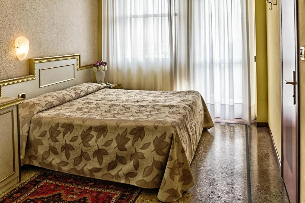 ****  Hotel Internazionale Terme Абано-Терме Италия