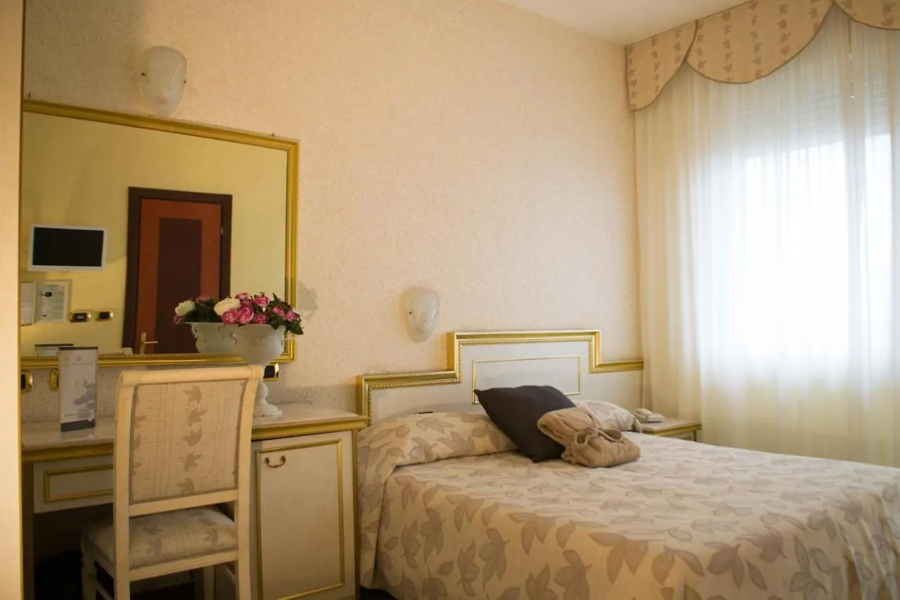 Hotel Internazionale Terme Абано-Терме 4*,  Италия